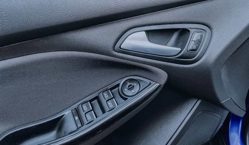 Ford Focus 1.0 EcoBoost Titanium ASS full