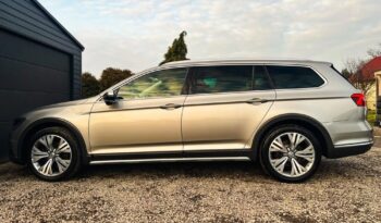 Volkswagen Passat Alltrack 2.0 TDI SCR (BMT) 4Mot full