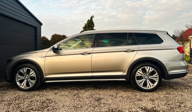 Volkswagen Passat Alltrack 2.0 TDI SCR (BMT) 4Mot full