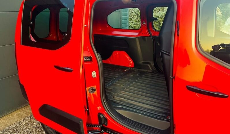 Peugeot Partner 4×4 Long Asphalt full