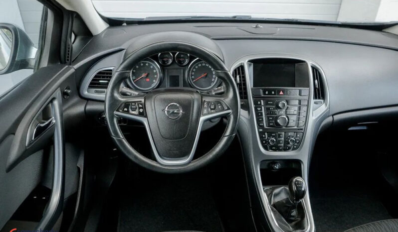 Opel Astra 1.4 T Sport full