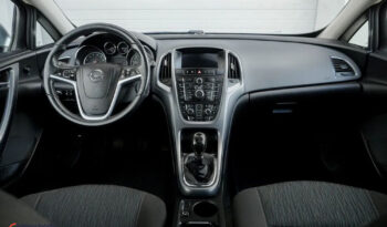 Opel Astra 1.4 T Sport full