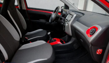 Toyota Aygo full