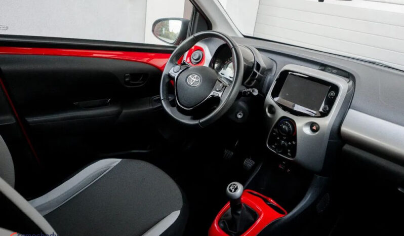 Toyota Aygo full