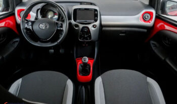 Toyota Aygo full