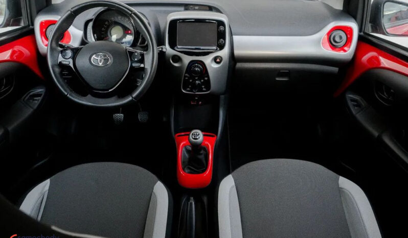 Toyota Aygo full