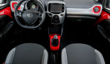 Toyota Aygo full