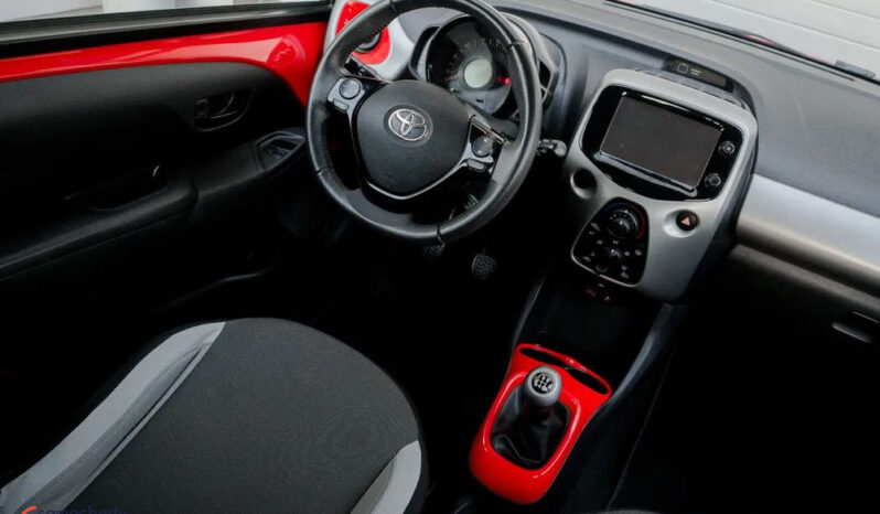Toyota Aygo full