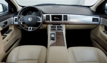 Jaguar XF 2.2 D Luxury full