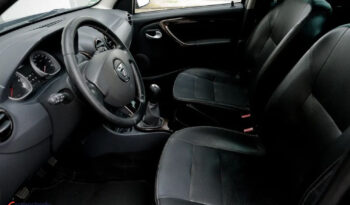 Dacia Duster 1.6 full
