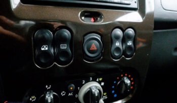 Dacia Duster 1.6 full