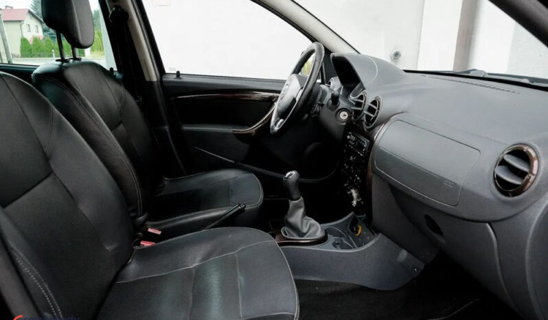 Dacia Duster 1.6 full