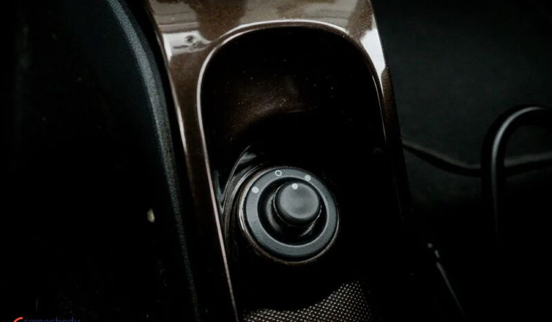 Dacia Duster 1.6 full