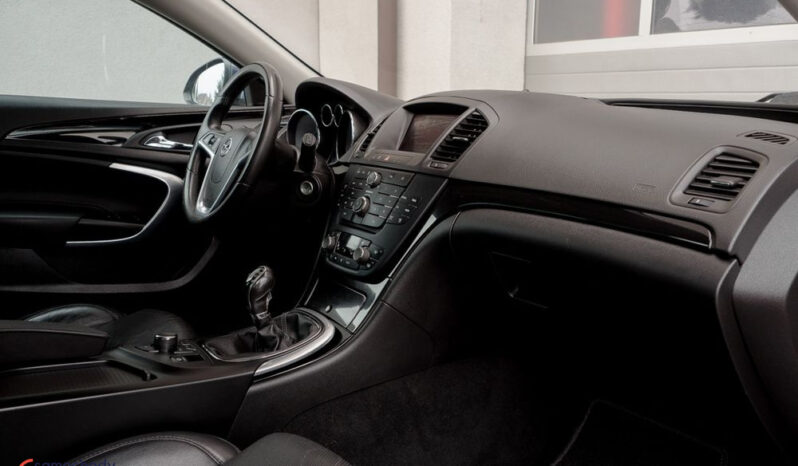 Opel Insignia 1.6 T Sport full