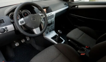 Opel Astra 1.8 Sport full