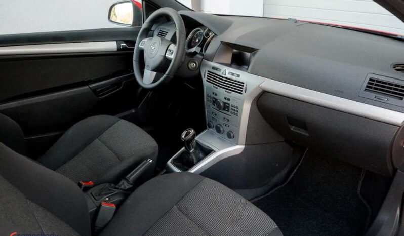 Opel Astra 1.8 Sport full