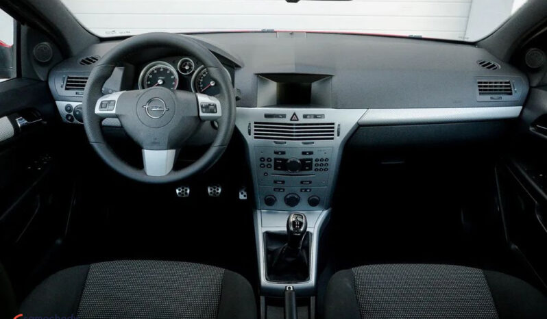 Opel Astra 1.8 Sport full