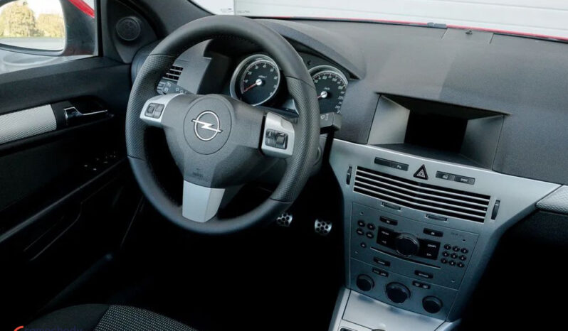 Opel Astra 1.8 Sport full
