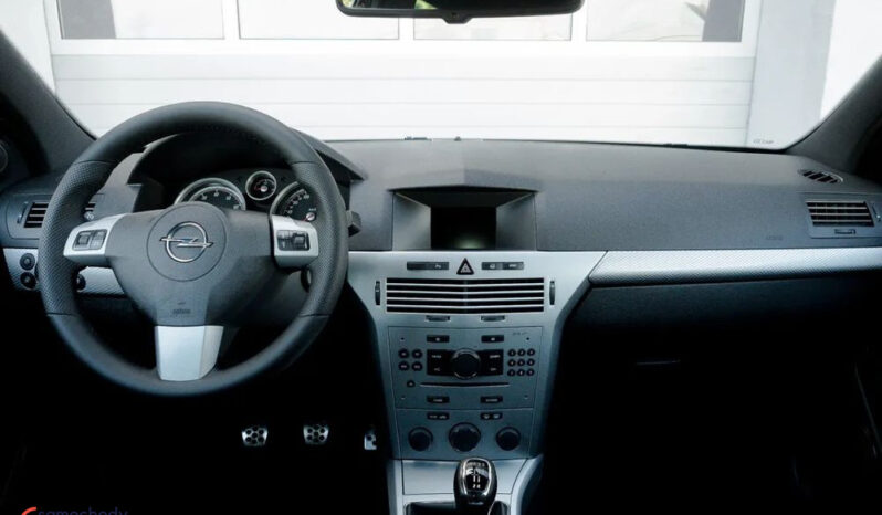Opel Astra 1.8 Sport full