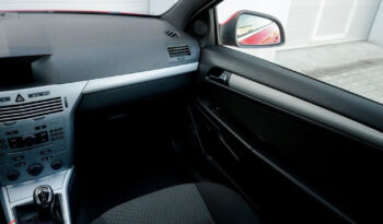 Opel Astra 1.8 Sport full