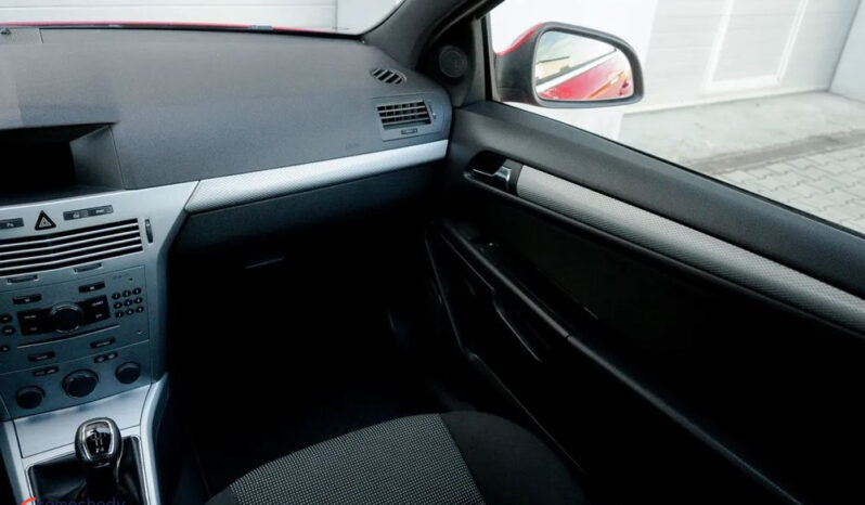 Opel Astra 1.8 Sport full