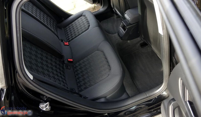 Audi A3 Sportback full