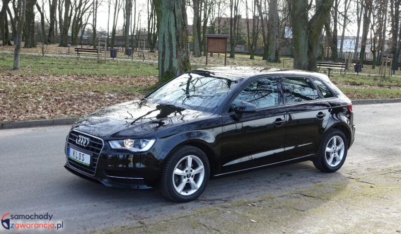 Audi A3 Sportback full