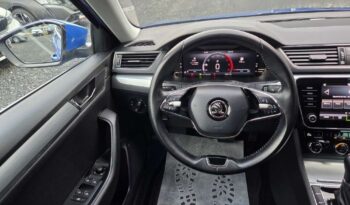 Skoda Superb full