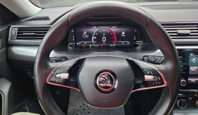 Skoda Superb full
