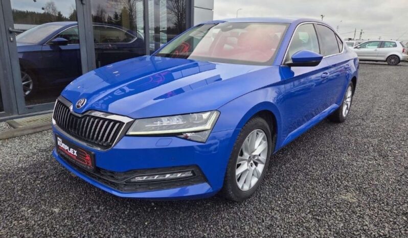 Skoda Superb full
