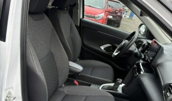 Toyota Yaris Cross full