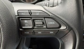 Toyota Yaris Cross full