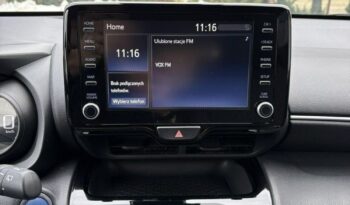 Toyota Yaris Cross full