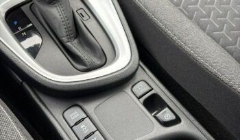 Toyota Yaris Cross full