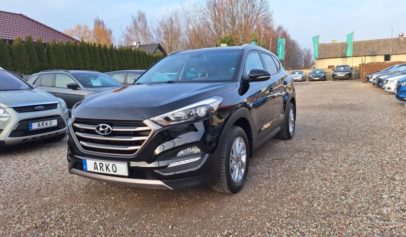 SUV HYUNDAI Tucson  2016 Diesel Manualna FWD (przód) Czarny 5 5 Polska Metalik full