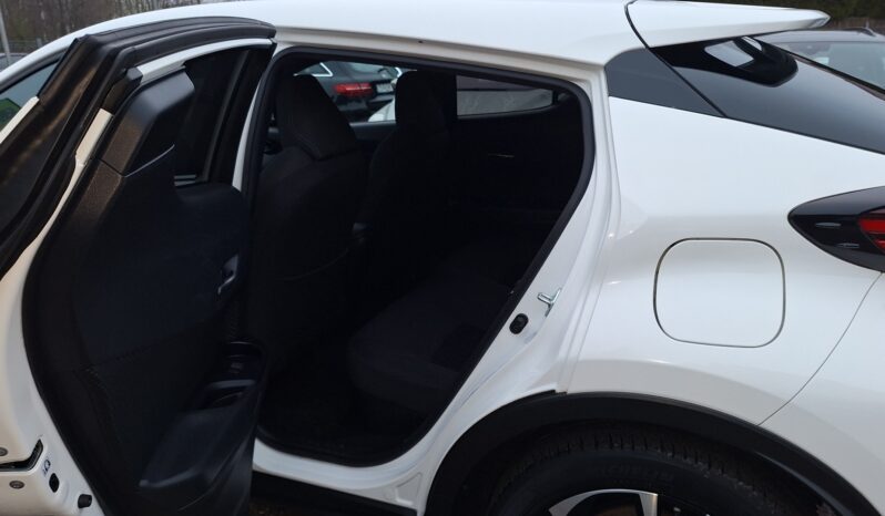 Toyota C-HR 2.0 Hybrid full