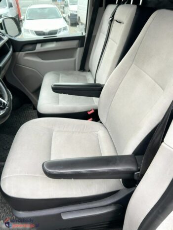 Volkswagen Transporter full