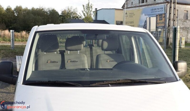 Volkswagen Transporter full