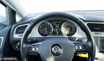 Volkswagen Golf full