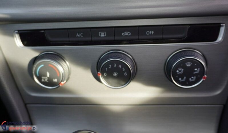 Volkswagen Golf full