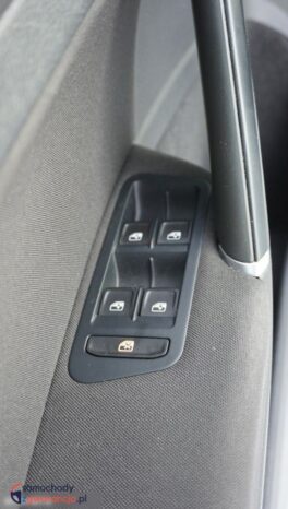 Volkswagen Golf full