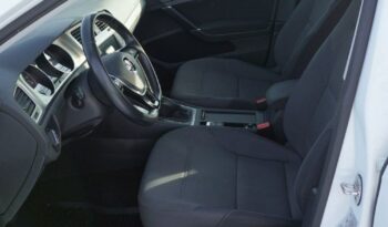 Volkswagen Golf full