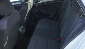 Volkswagen Golf full