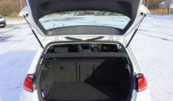 Volkswagen Golf full