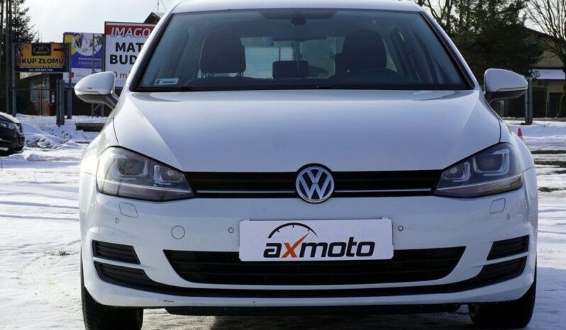 Volkswagen Golf full