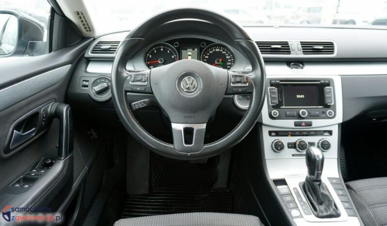 Volkswagen Passat CC full