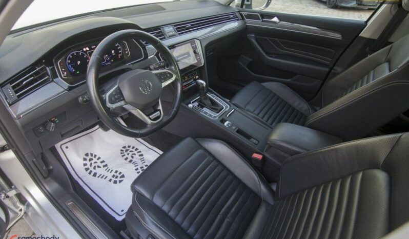 Volkswagen Passat 2.0TSI 4MOTION DSG FULL OPCJA FV23% full