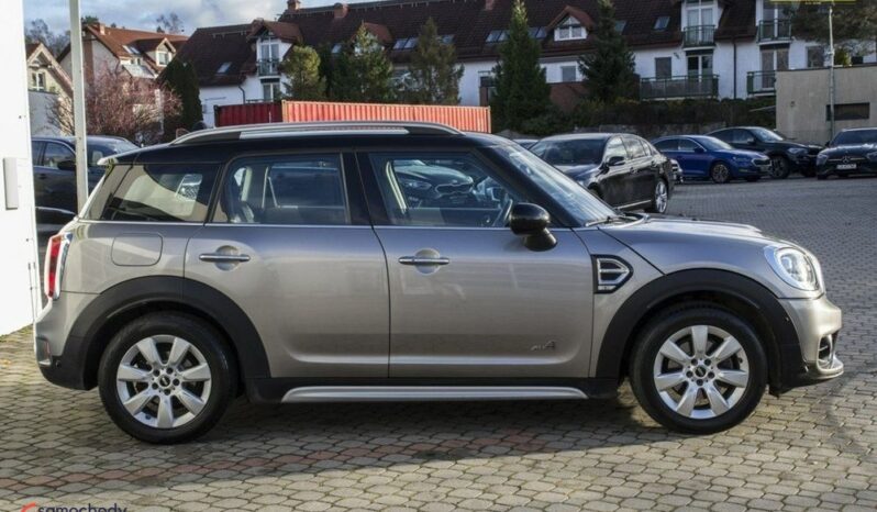 MINI Countryman Cooper ALL4 full