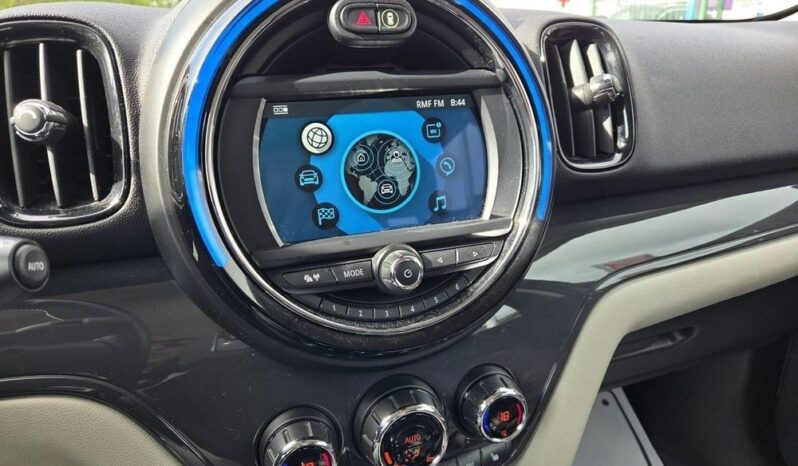 MINI Countryman Cooper ALL4 full