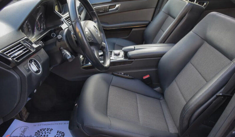 Mercedes-Benz Klasa E 350 CDI DPF 4Matic BlueEFFICIENCY 7G-TRONIC Avantgarde full